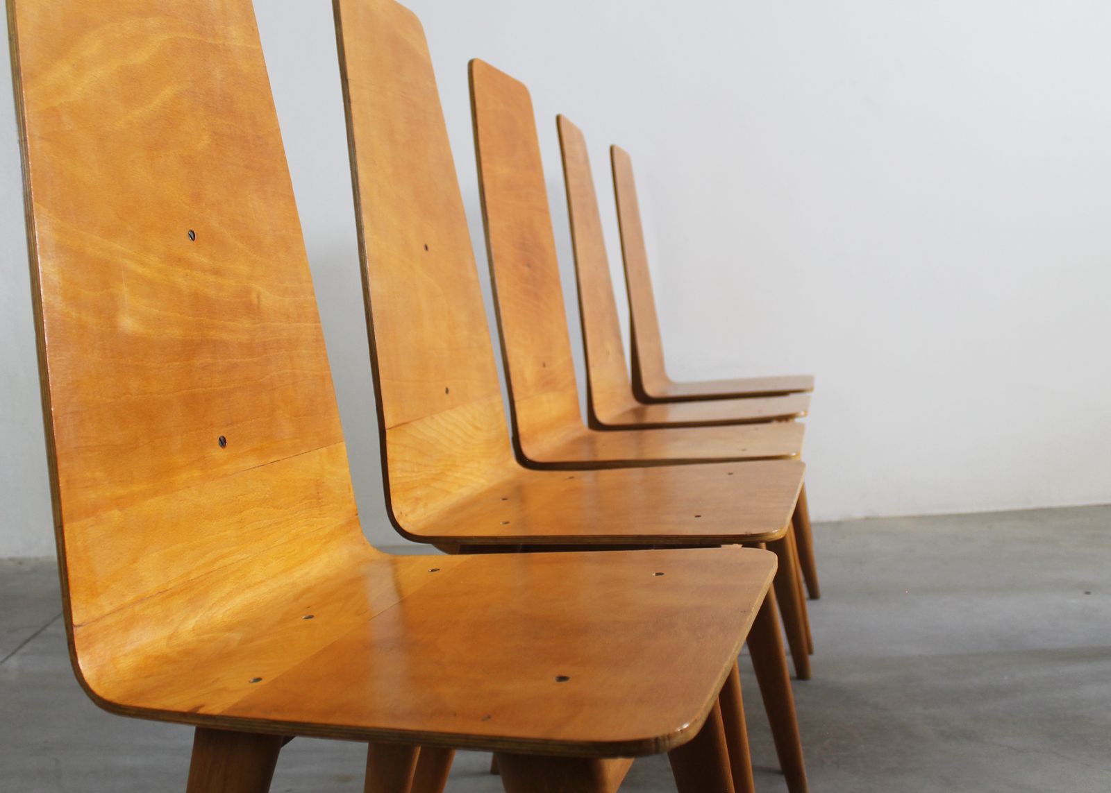Sineo Gemignani Set Of Six Chairs In Curved Wood Italian Manufacture 1940s photo for sale