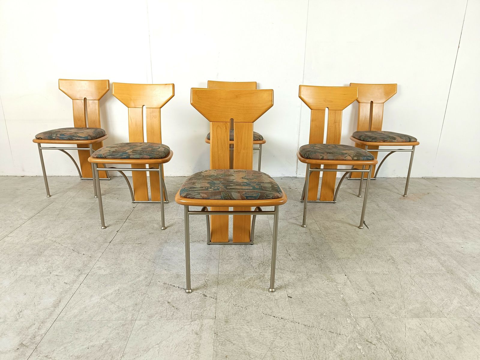 Set Of 6 Postmodern Italian Dining Chairs, 1980s photo vintage