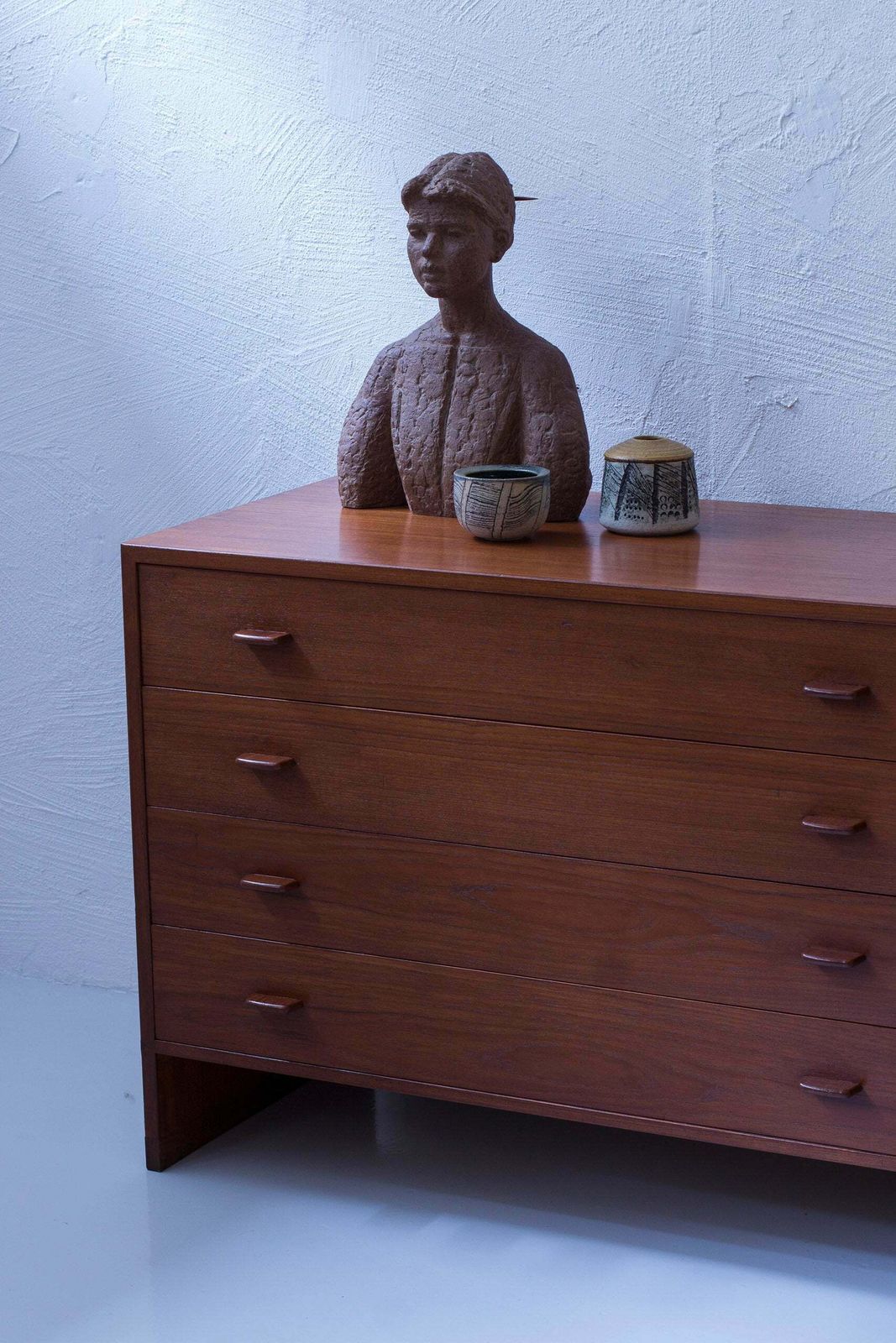 photo for sale Ry16 Chest Of Drawers By Wegner
