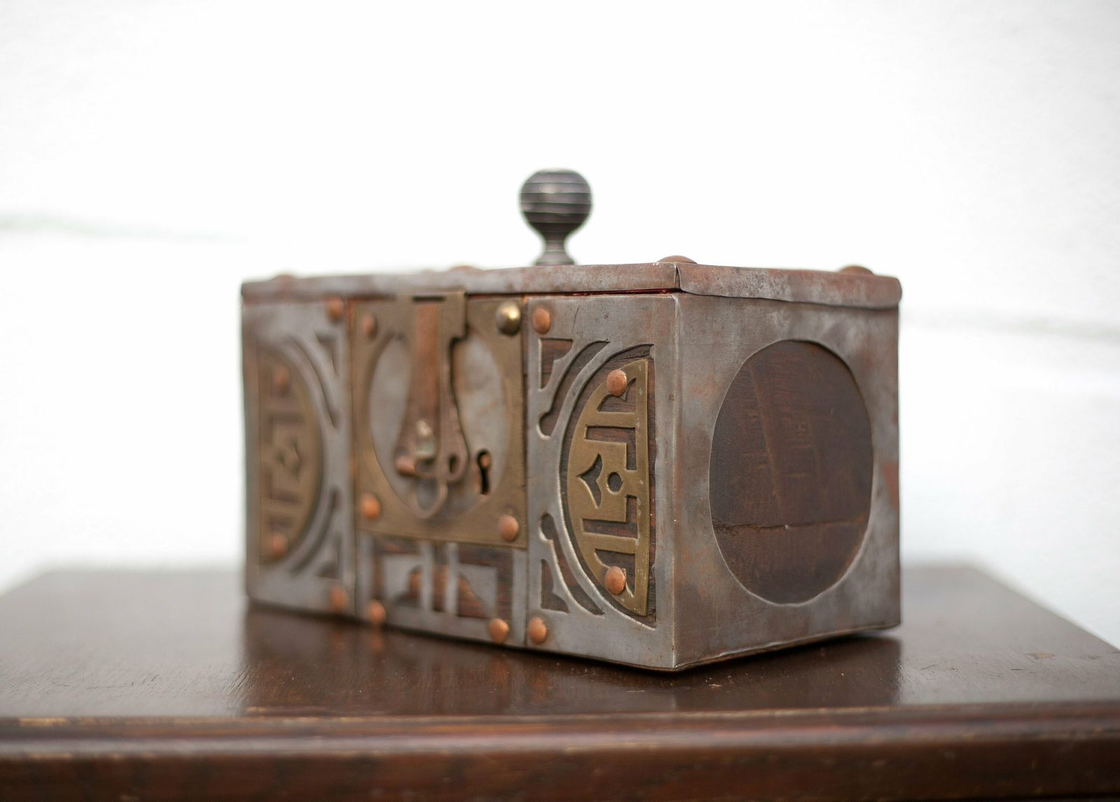 Old Mauritanian Box, Mauritania Tuareg Wooden Chest With Worked Metal And Copper Frame, Collection, Rare photo Home Decor