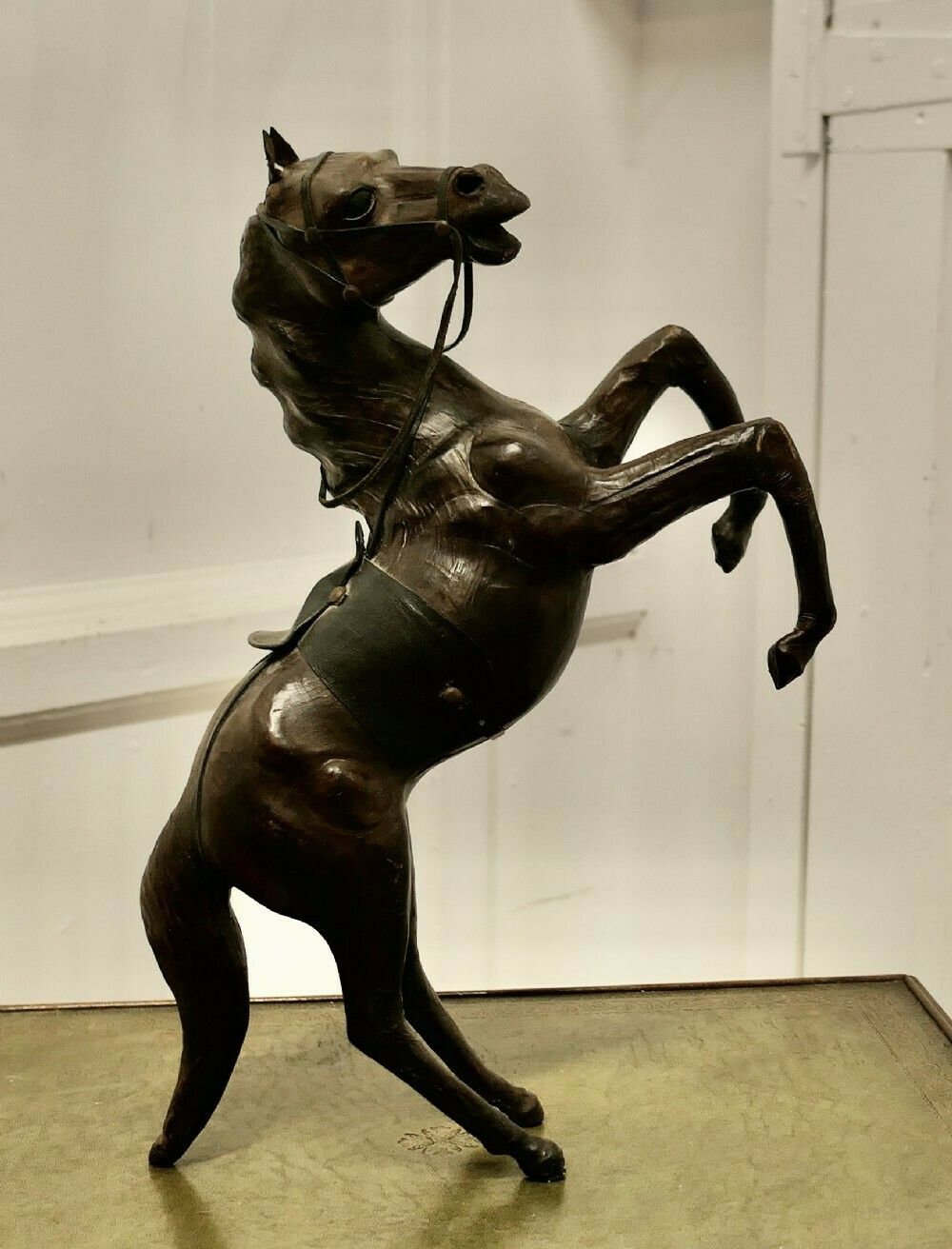 Arts And Crafts Leather Model Of A Horse photo 834.0