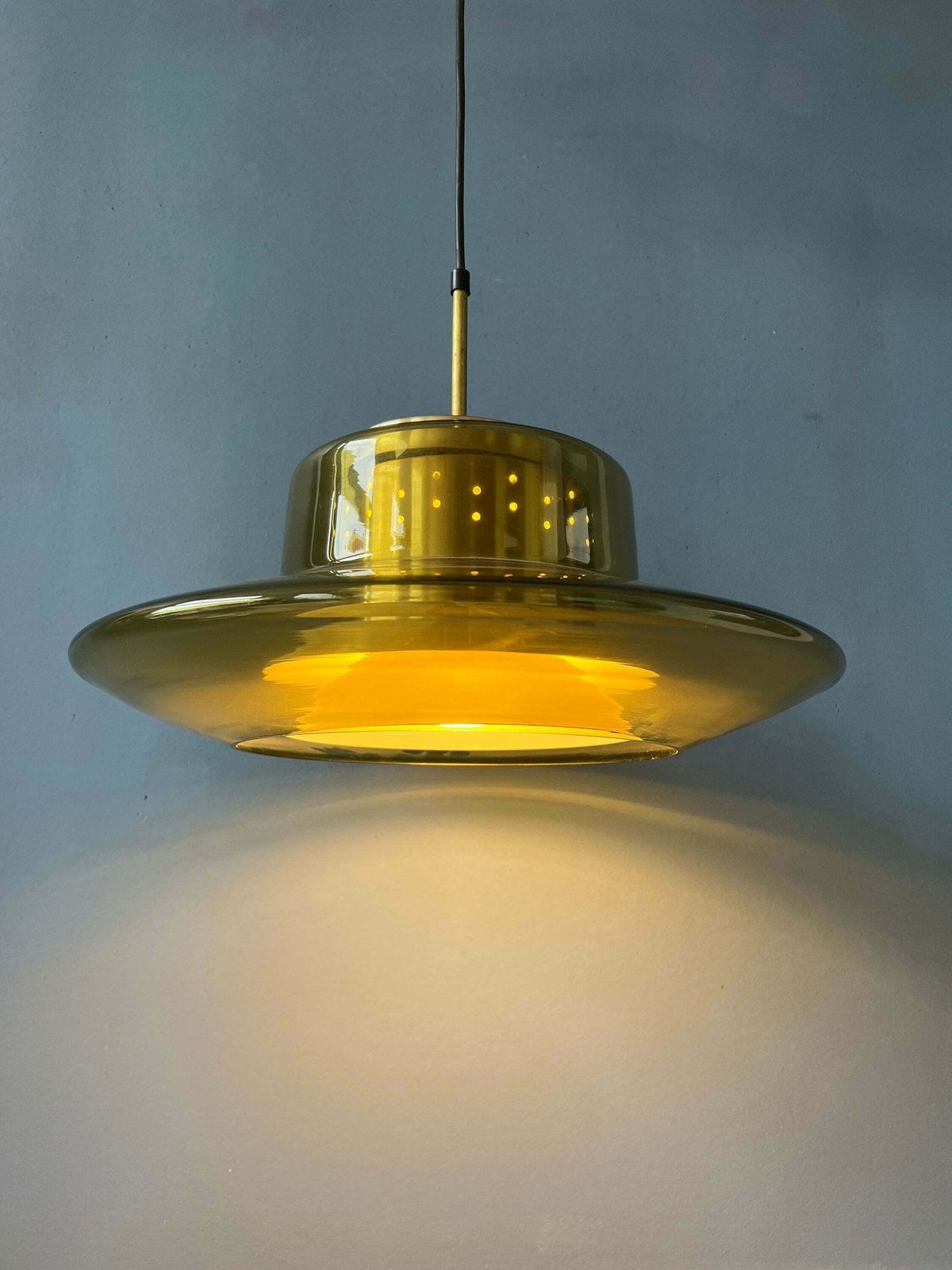 Mid Century Gele Rookglazen Dijkstra Space Age Hanglamp photo for sale