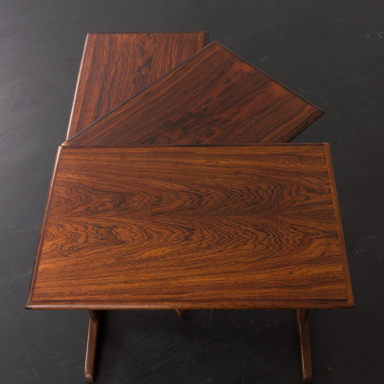 photo vintage Kai Kristiansen Rosewood Nesting Tables For Vildbjerg Möbelfabrik, Denmark 1960s