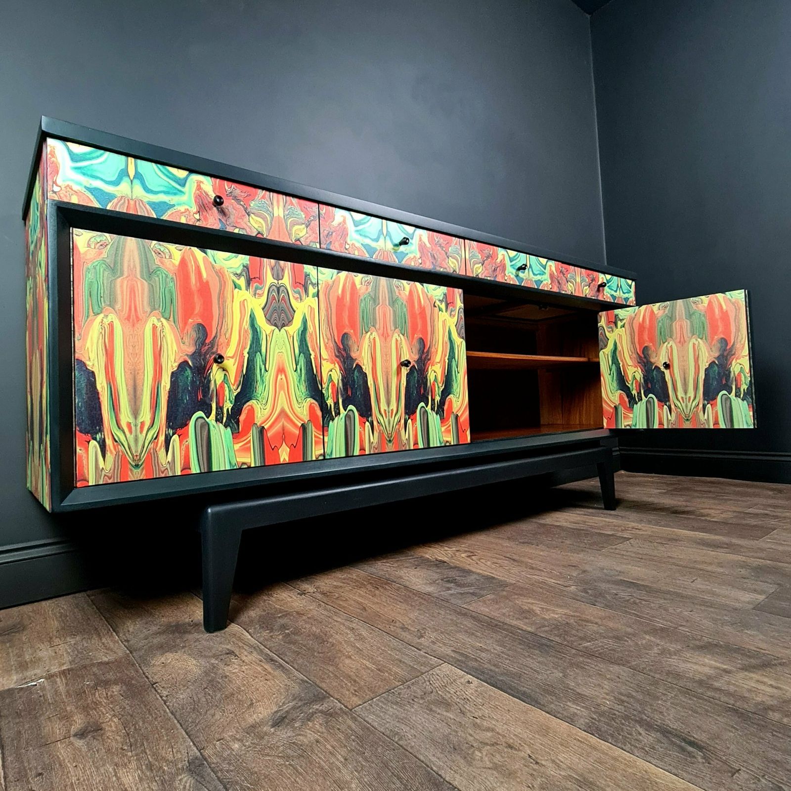 Mid Century Lebus Sideboard With Cocktail Section. photo 950.0