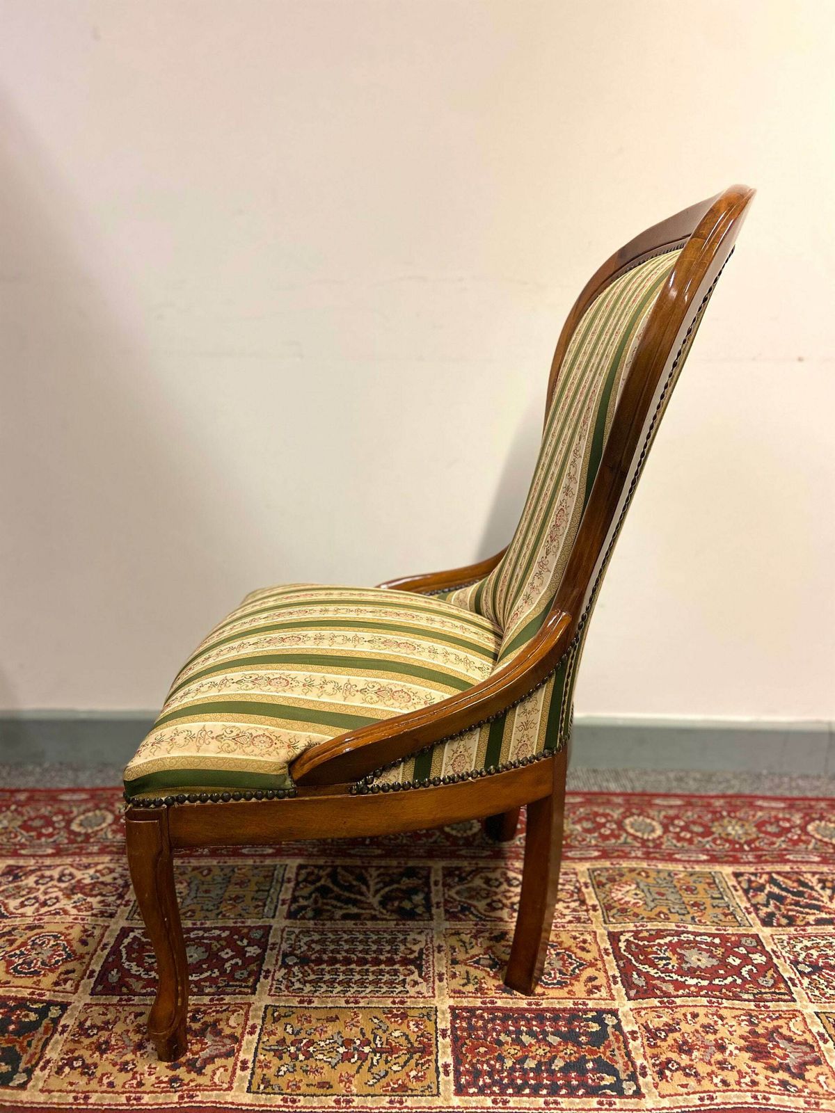 Vintage Regency Style Petite Button Backed Bedroom Vanity Chair / Free Delivery / Made In England C1940 photo furniture