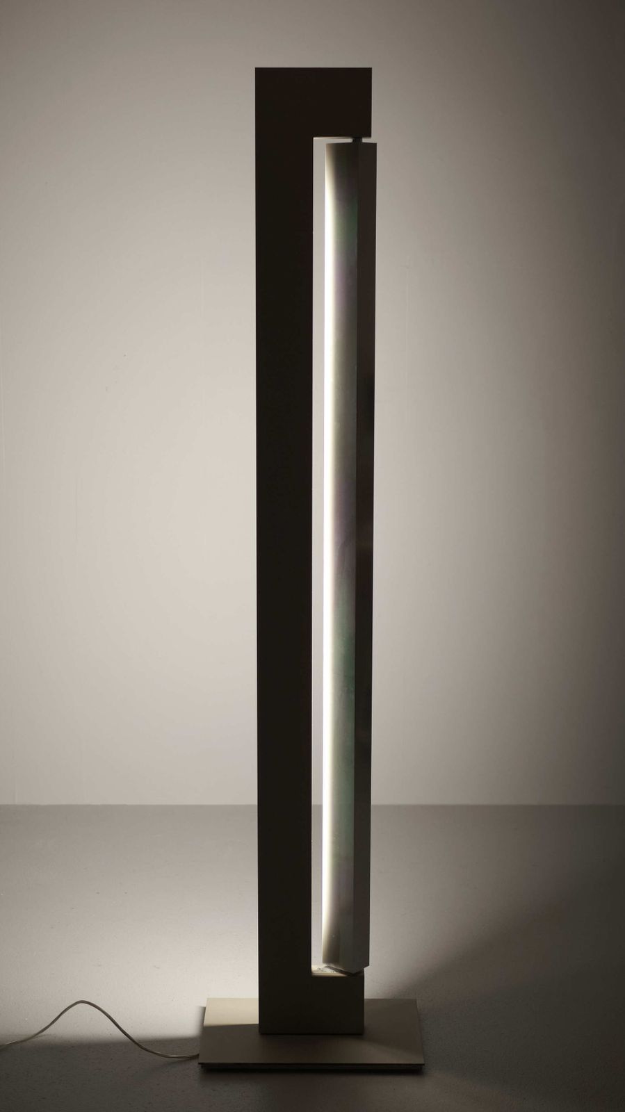 Rotating Ara Floor Lamp By Ilaria Marelli By Italian Luce 1980s photo vintage