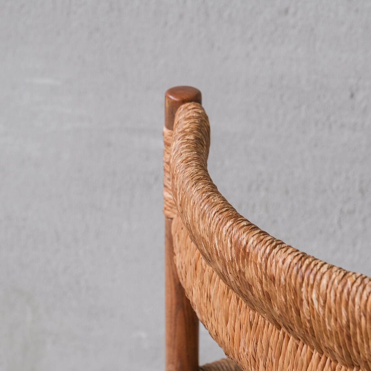 photo vinterior Charlotte Perriand 'Dordogne' Mid Century Rush Dining Chairs