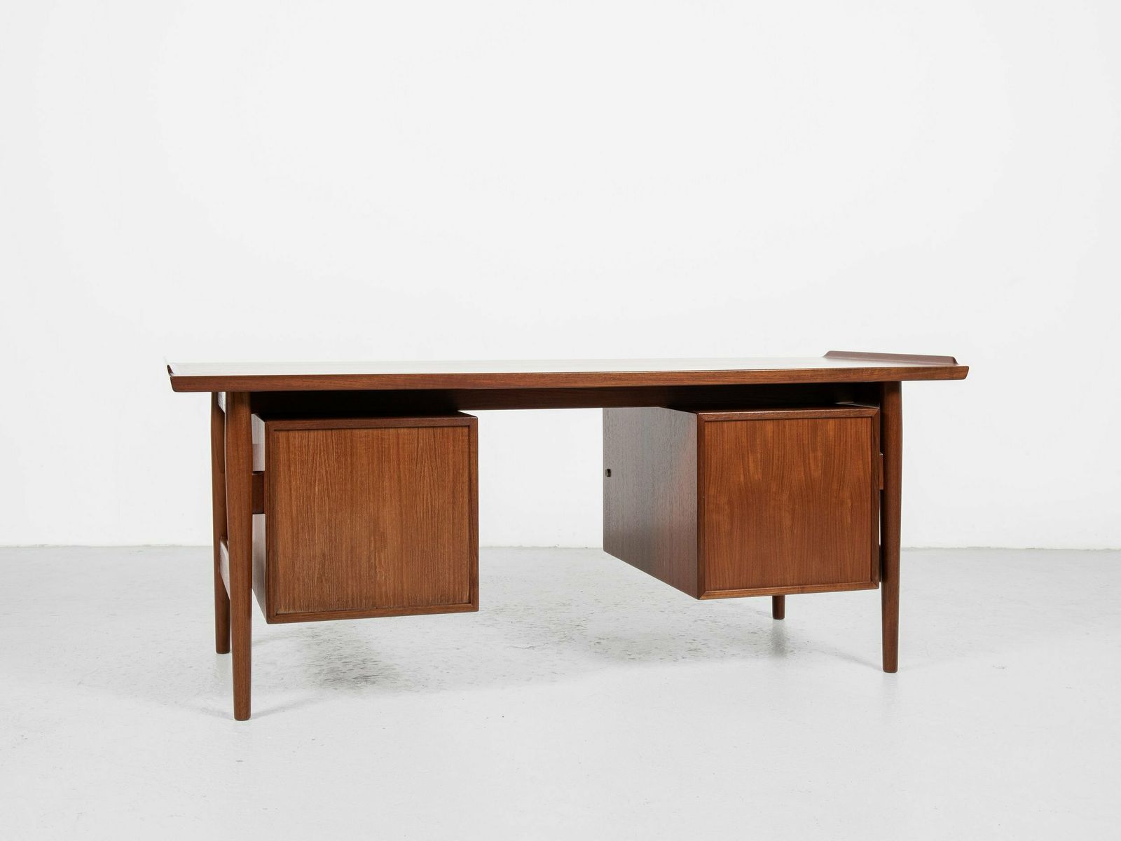 Midcentury Danish Desk In Teak By Arne Vodder For Sibast 1960s   180cm photo for sale
