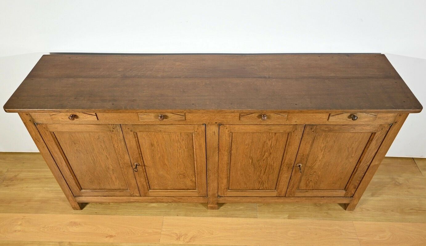 Long Oak Commercial Furniture – Late 19th Century photo vinterior