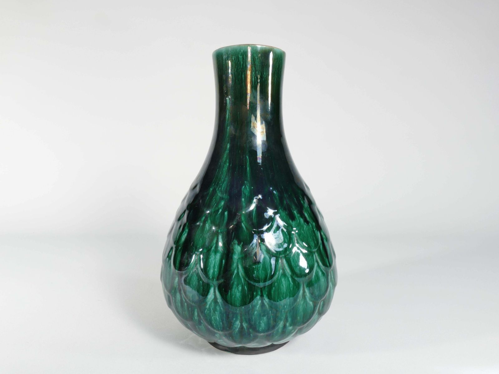 photo furniture Green Vicke Lindstrand Ceramic Vase "638" Upsala Ekeby, 1950's