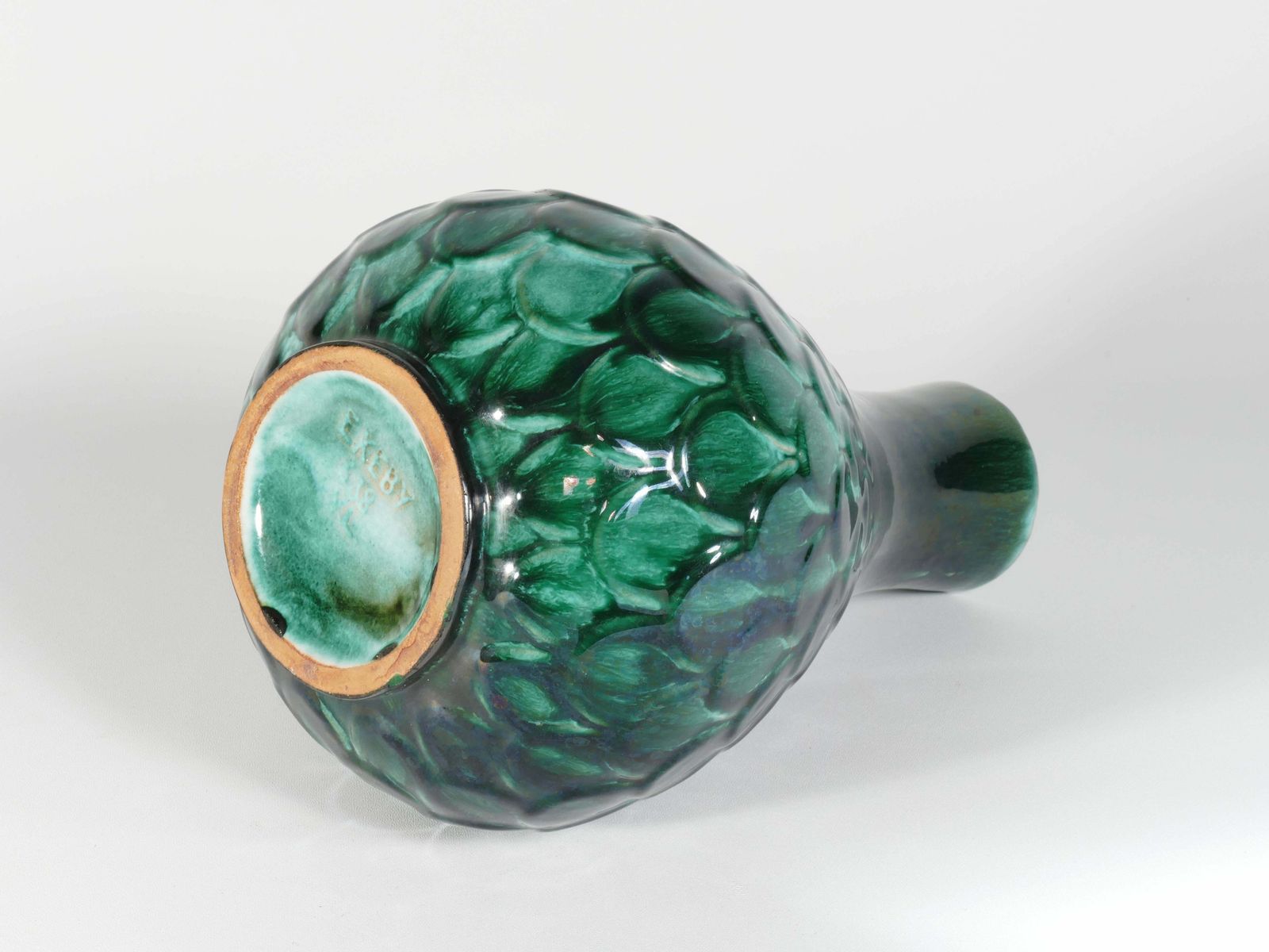 475.0 Green Vicke Lindstrand Ceramic Vase "638" Upsala Ekeby, 1950's photo