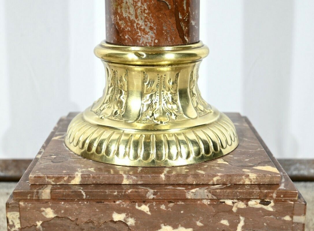 photo vinterior Red Pyrenees Marble Column – Late 19th Century