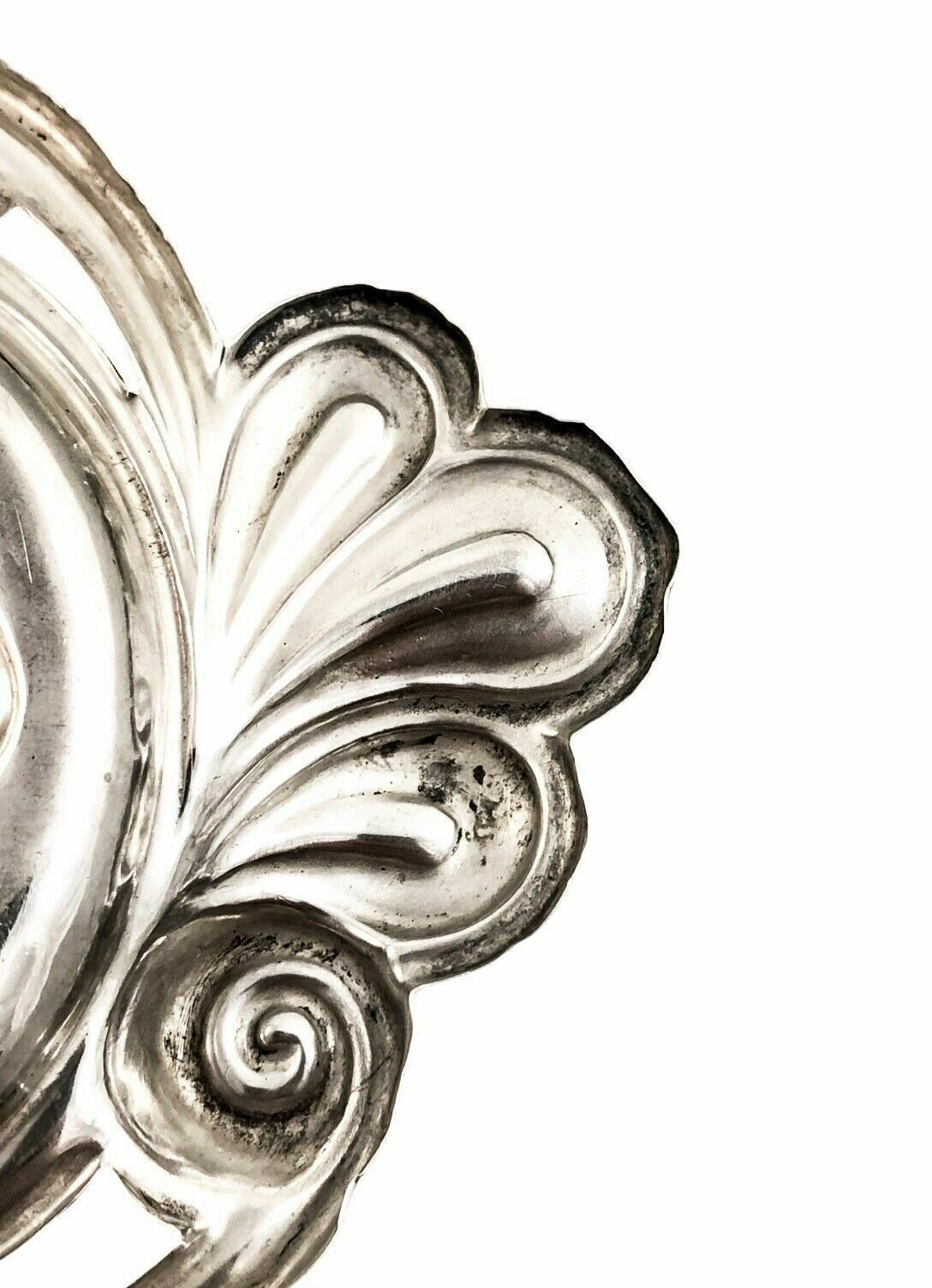 photo furniture Victorian Fluted Round Pin Tray / Sweetmeat Dish / Ashtray Embossed With Scrolls