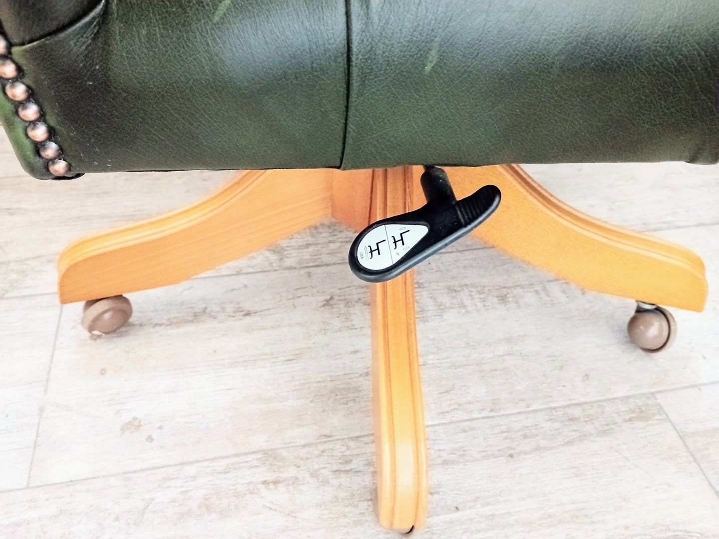 Vintage Green Leather Chesterfield Director, Captain Armchair photo Furniture