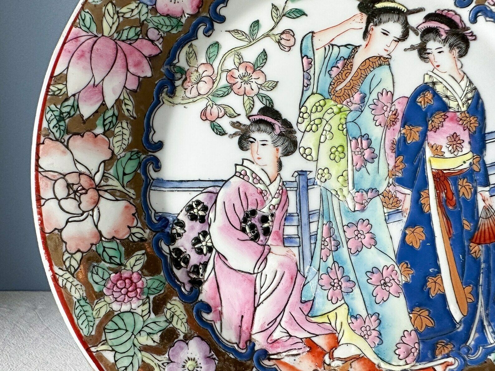 Vintage Pair Of Chinese Famille Rose Plates Mille Fleur Plates, Geisha Plates photo vintage