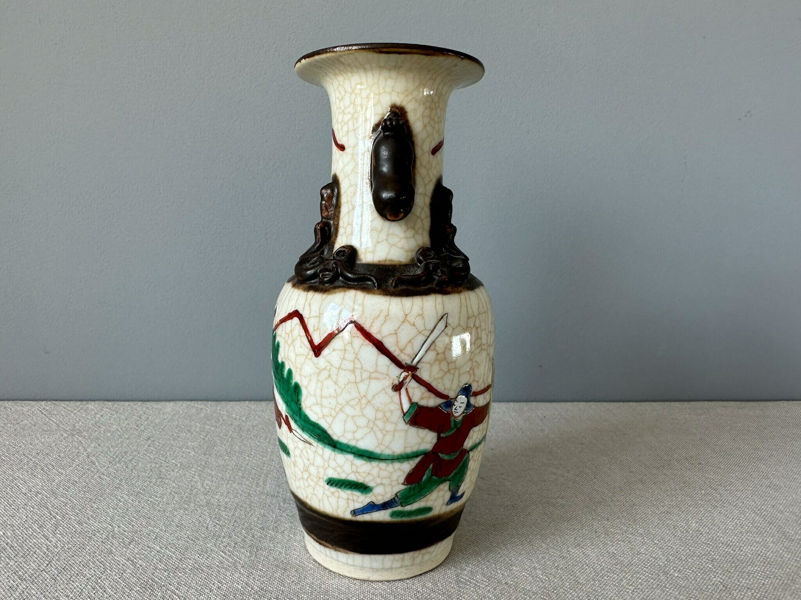 Vintage Chinese Nanjing Small Vase, Vintage Chinese Ceramics, Nanking Vase, Chinese Crackle Glaze Ceramic Vases photo buy