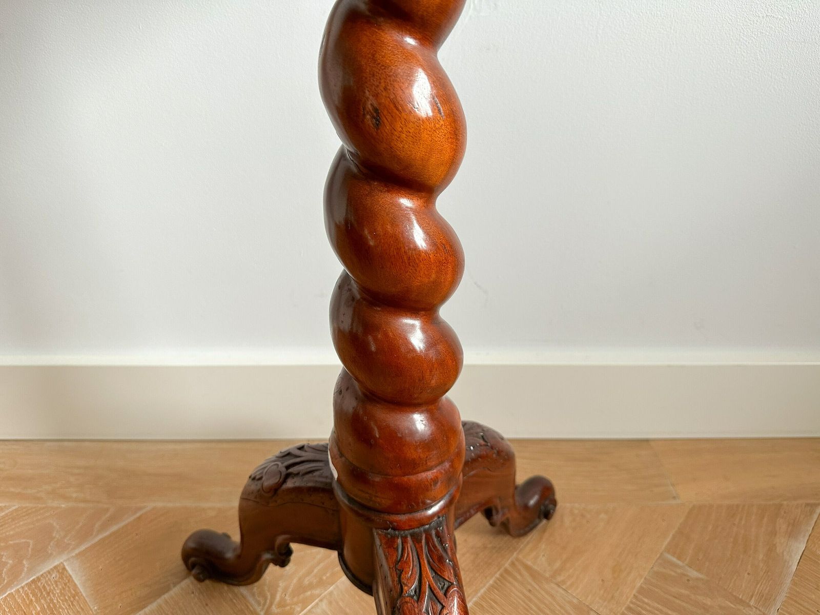 Vintage Mahogany Barley Twist Coffee Table With Carved Decor, Barley Twist Wine Table, Occasional Table photo vinterior