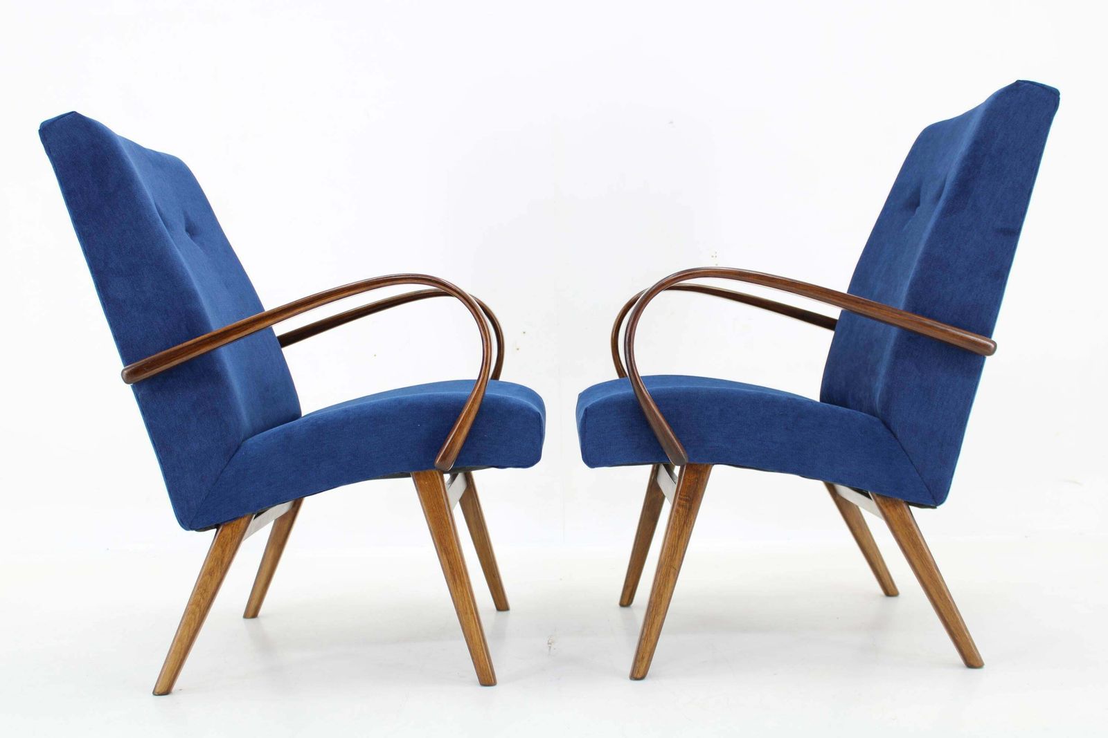 1960s Pair Of Jaroslav Smidek Armchairs For Ton, Czechoslovakia photo Furniture