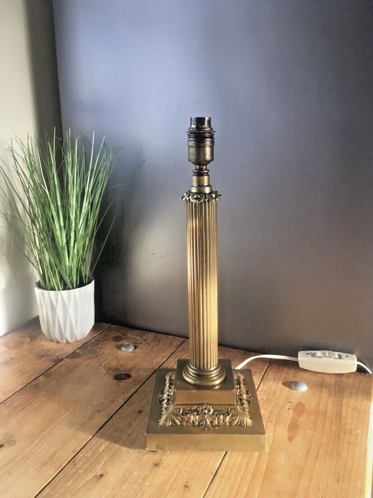 photo for sale Antique 20s Large Corinthian Column Table Lamp Acanthus Leaf Grand Country House
