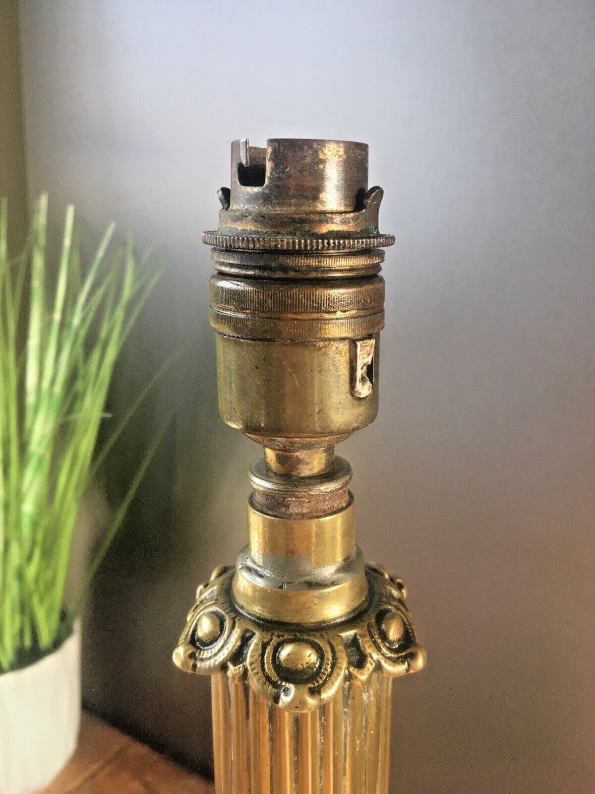 Lighting Antique 20s Large Corinthian Column Table Lamp Acanthus Leaf Grand Country House photo