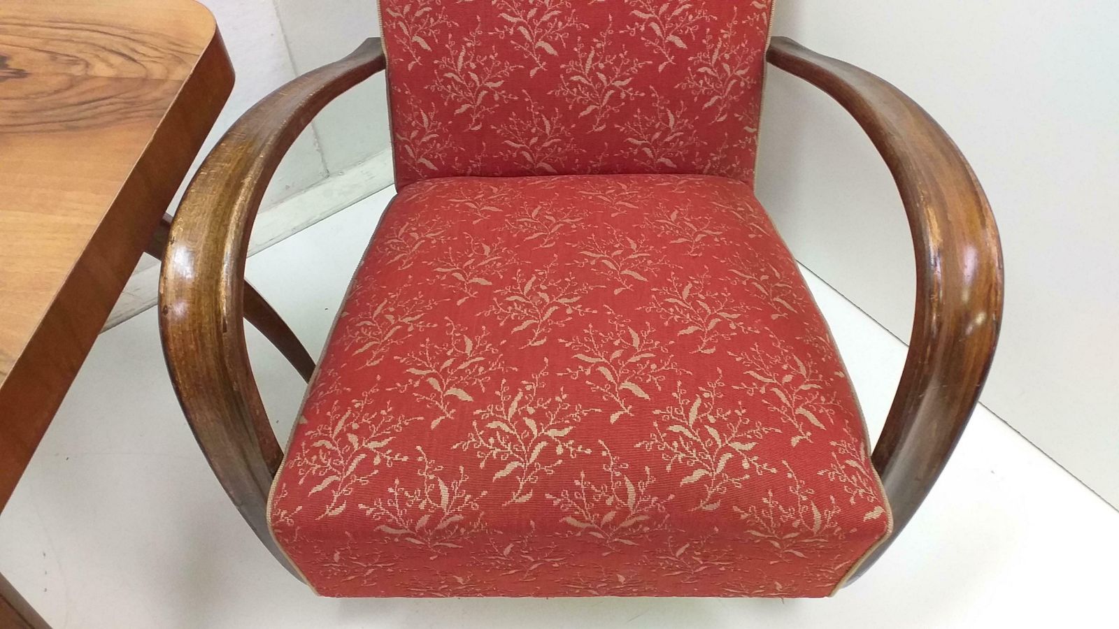 1940 Set Of Two Halabala Armchairs H 269 + Spider Table photo furniture