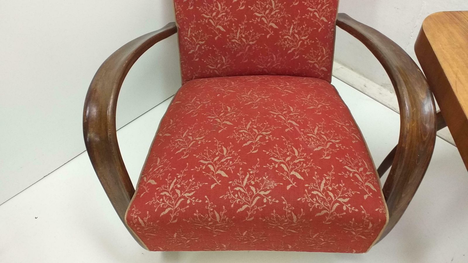 1940 Set Of Two Halabala Armchairs H 269 + Spider Table photo 8652.0