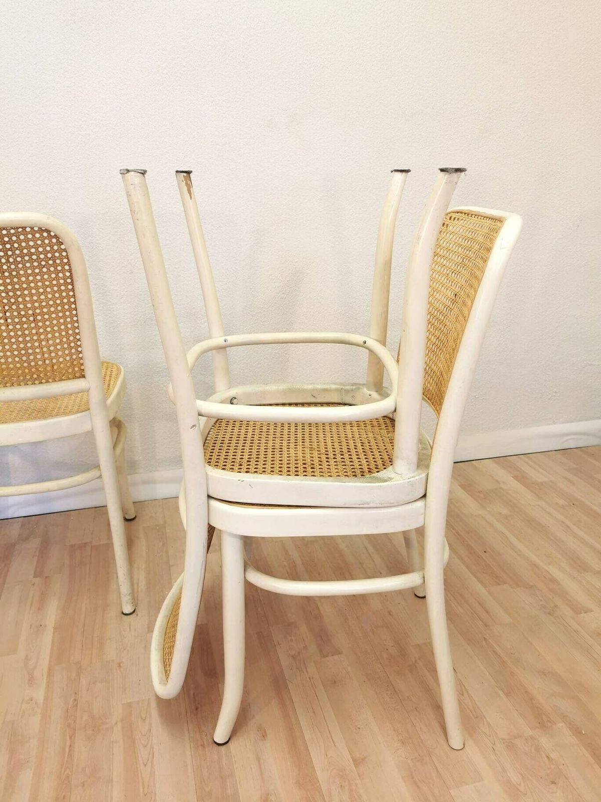 1 Of 4 Vintage Mid Century Chair / Cane Seating / Thonet 811 Dining Chair / Josef Hoffman / Rare Wooden Chair / White Mintwood / Dining Dine photo for sale