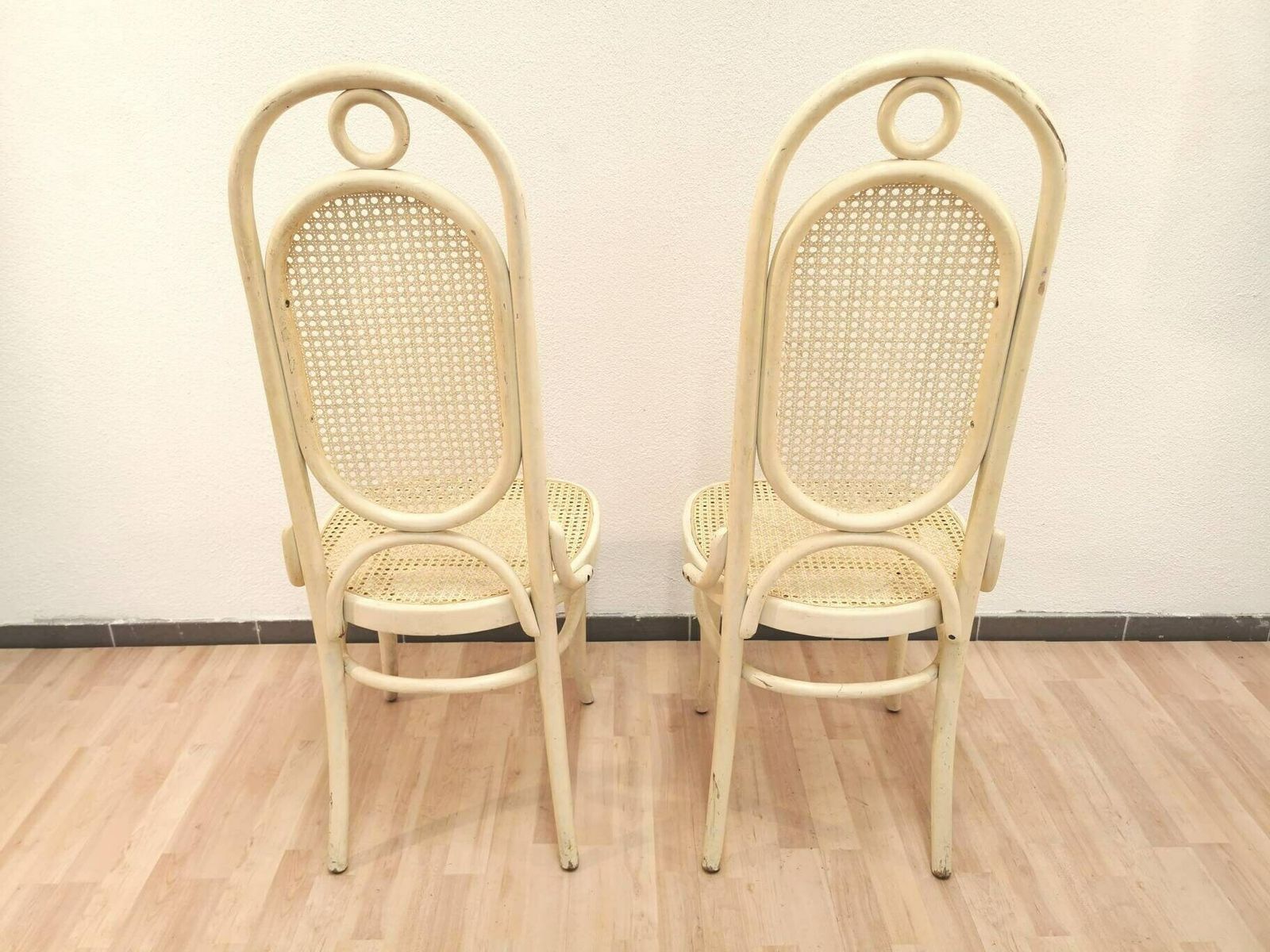 1 Of 1 Vintage Dining Chairs / Thonet / Bentwood / High Back Chair / Made In Yugoslavia / Cane / Wicker / Retro White Chair / 1970 / Rattan photo furniture