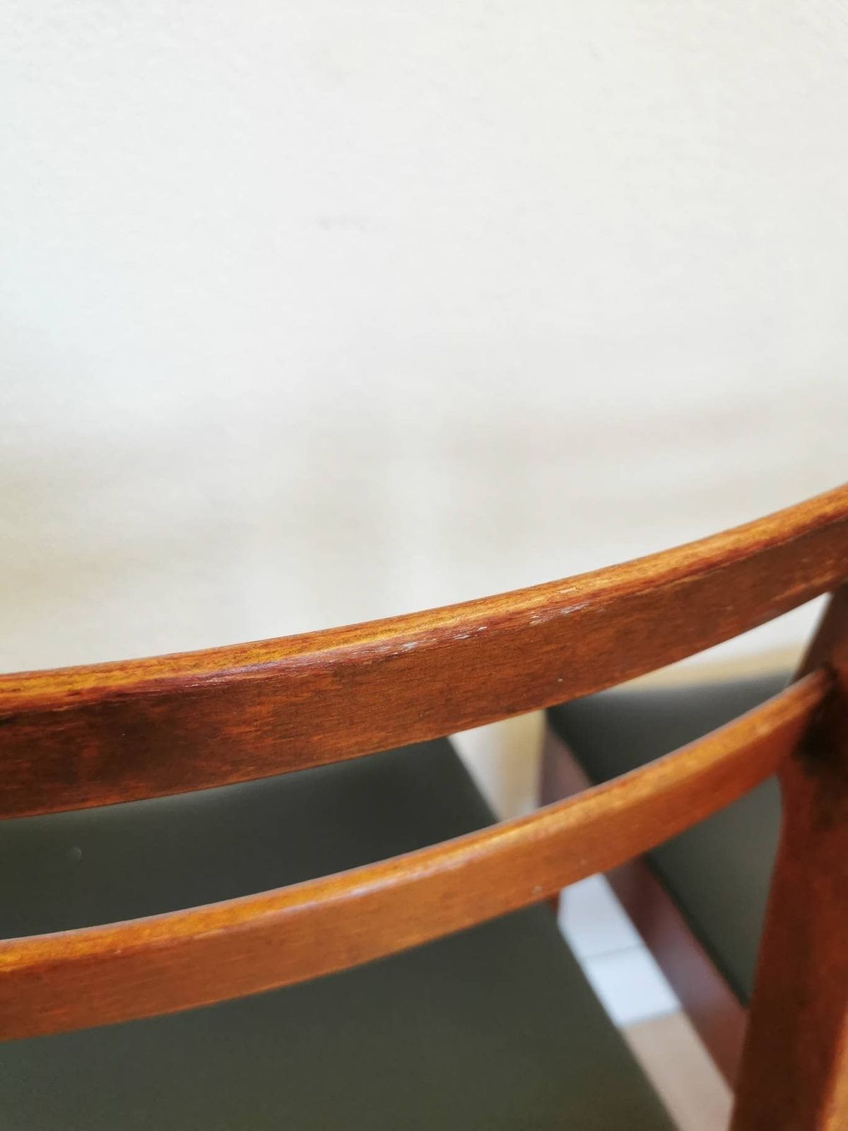 Set Of 4 Vintage Wooden Dining Chairs / Designed By Branko Ursic For Stol Kamnik / 1970s, Yugoslavia / Model 2087 Minimalistic Scandinavian photo vinterior