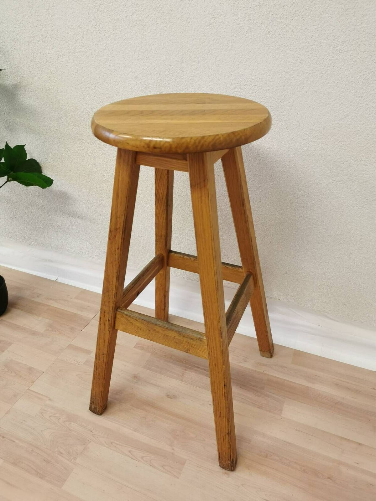 1 Of 1 Vintage Wooden Oak Bar Stools / Industrial High Chair For Kitchen Island / Made In Yugoslavia, 1980s / Minimalistic Japandi Bistro photo vintage