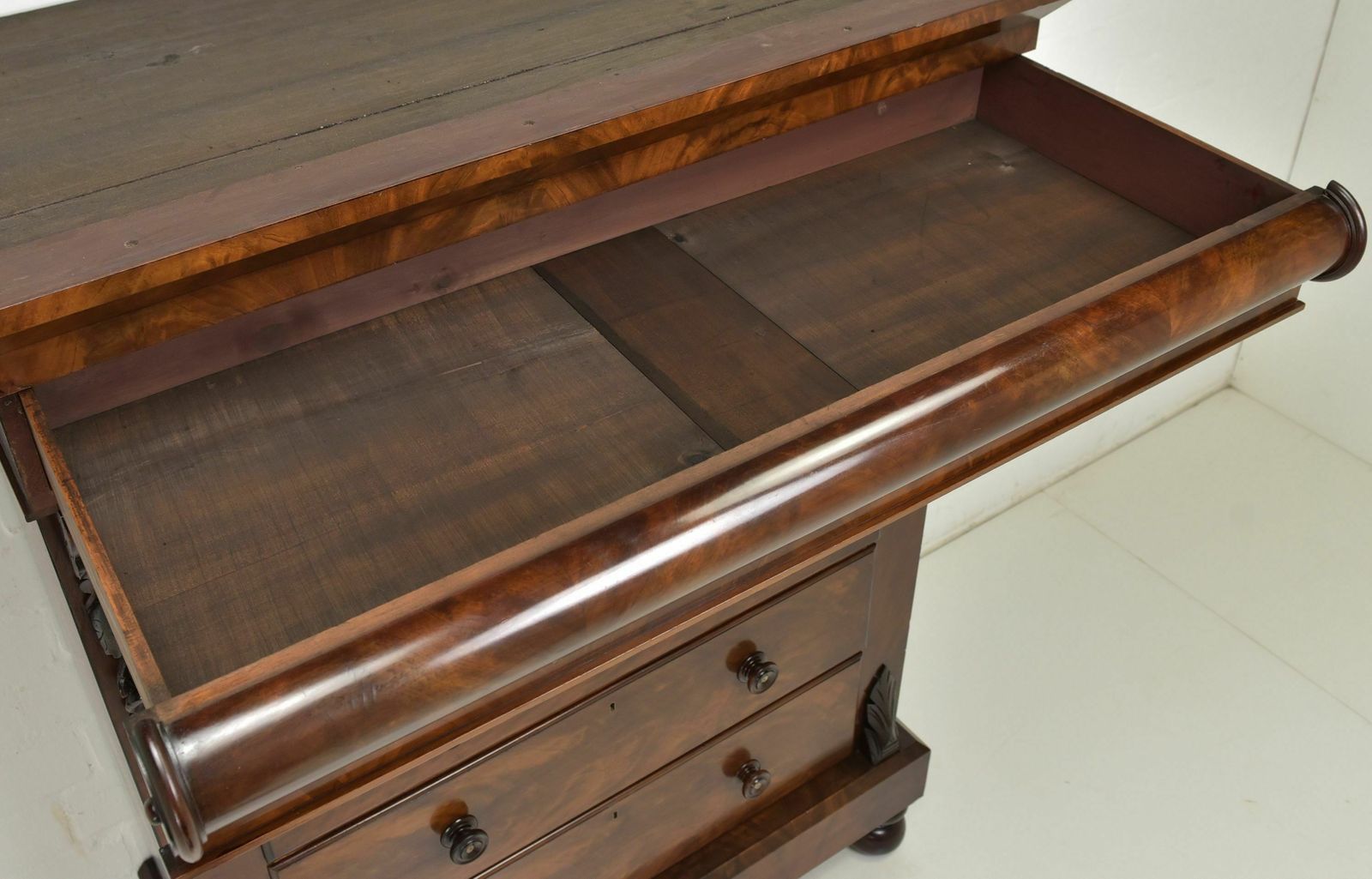 Antique! Drawer Chest Restored Mahogany Around 1870 Vertiko Tall Chest Of Drawers photo for sale