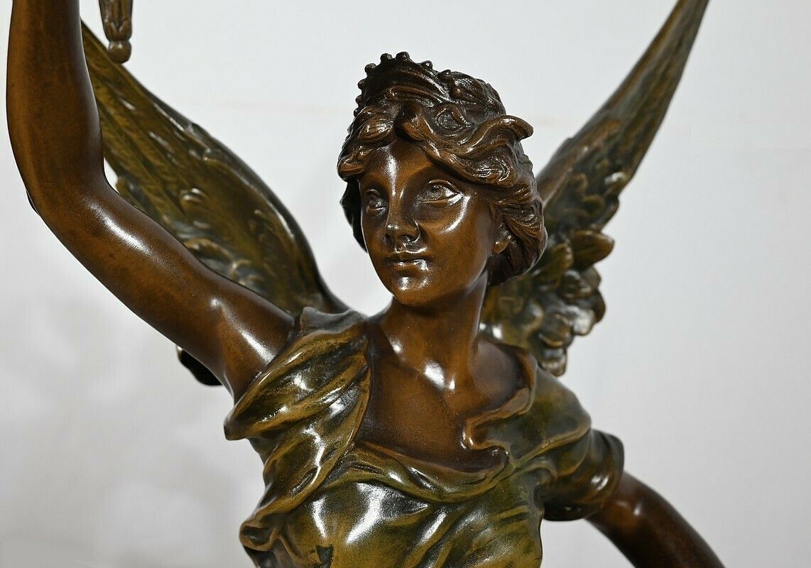 photo for sale Important Sculpture En Régule, “La Patrie” By Ferville Suan – End 19th