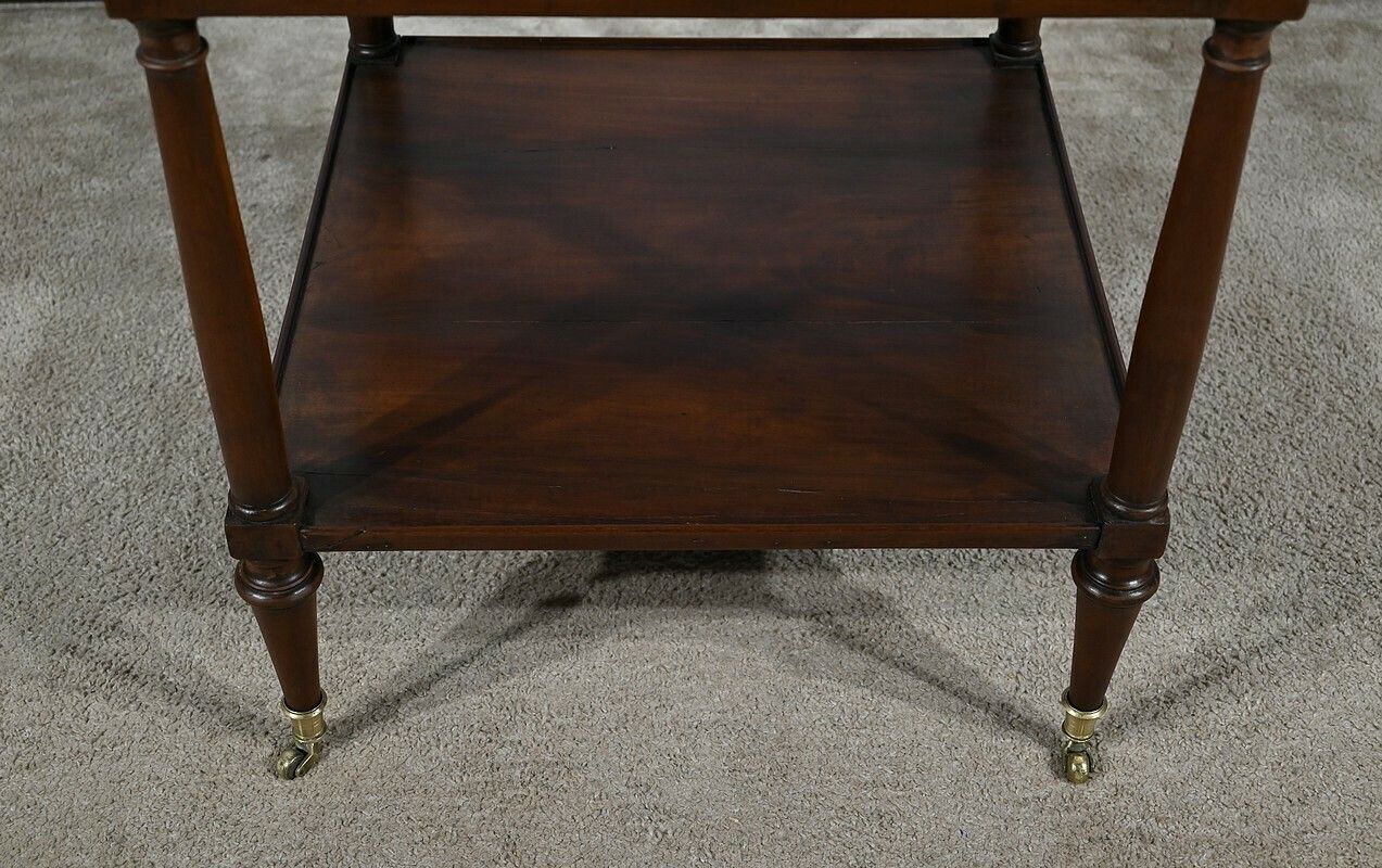 photo vintage Pair Of Mahogany Living Room Tables, Louis XVI – 18th Century