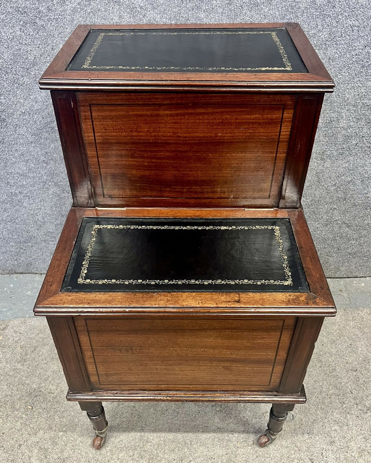 Regency Mahogany Library Steps photo furniture