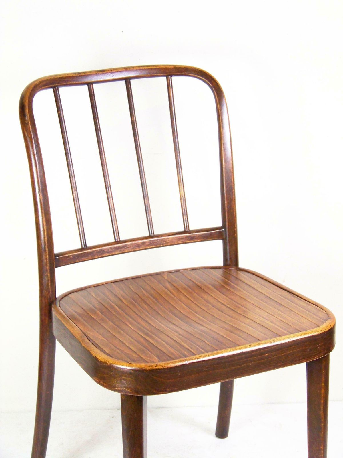 Chair Thonet 811, Josef Hoffmann photo for sale
