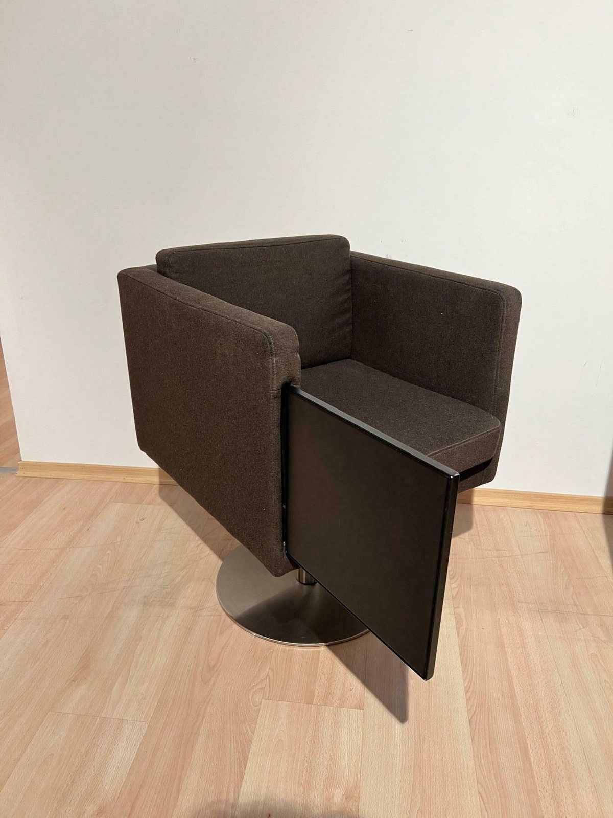 photo vinterior Pair Of Cubic Swivel Chairs With Tableau By Lensvelt, Netherlands, Early 21st C.