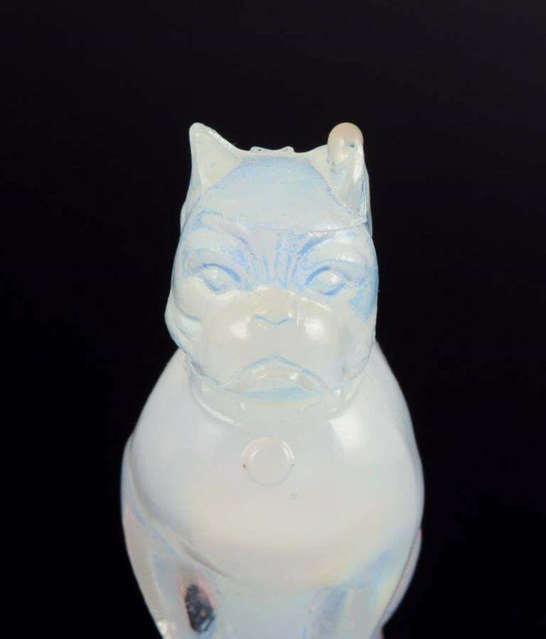 Sabino, France. Business Card Holder With A French Bulldog In Art Glass. photo 290.0