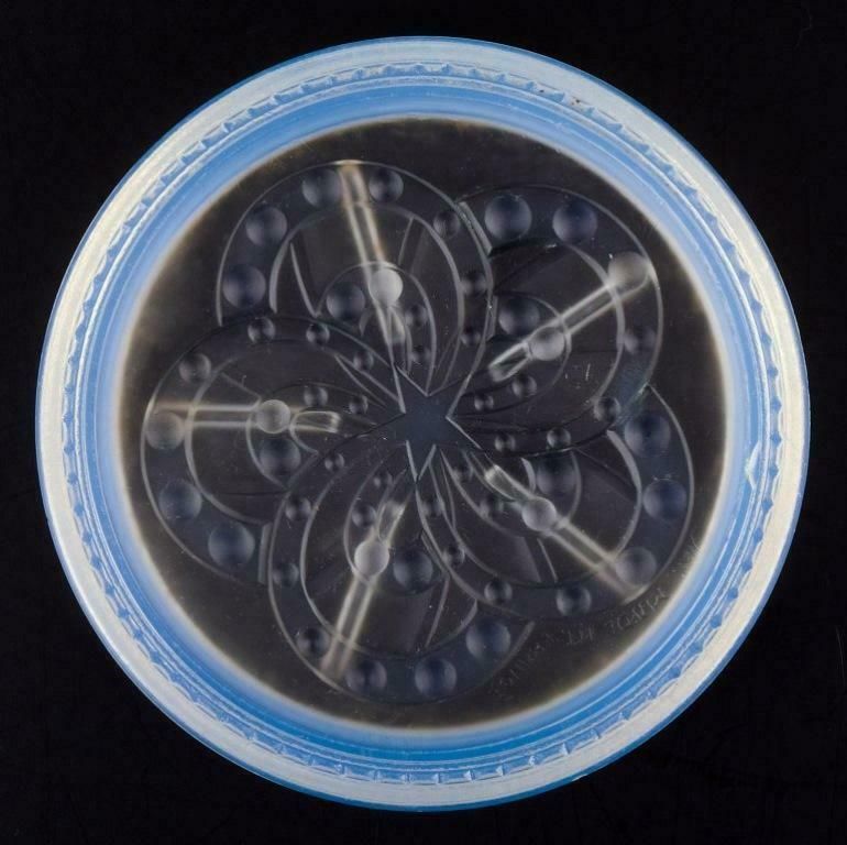 Verlys, France. Covered Bowl In Art Glass. Art Deco Opaline Glass. 1930s photo for sale