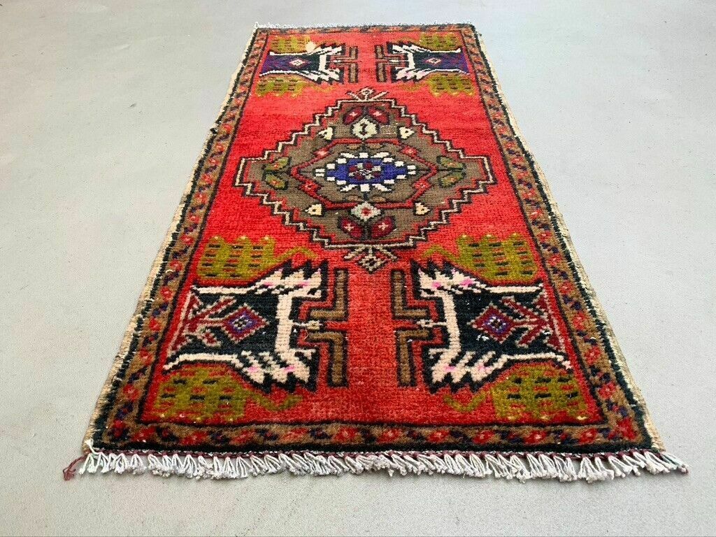 Small Vintage Turkish Rug 101x47 Cm, Short Runner, Tribal, Shabby, Mini Carpet photo furniture