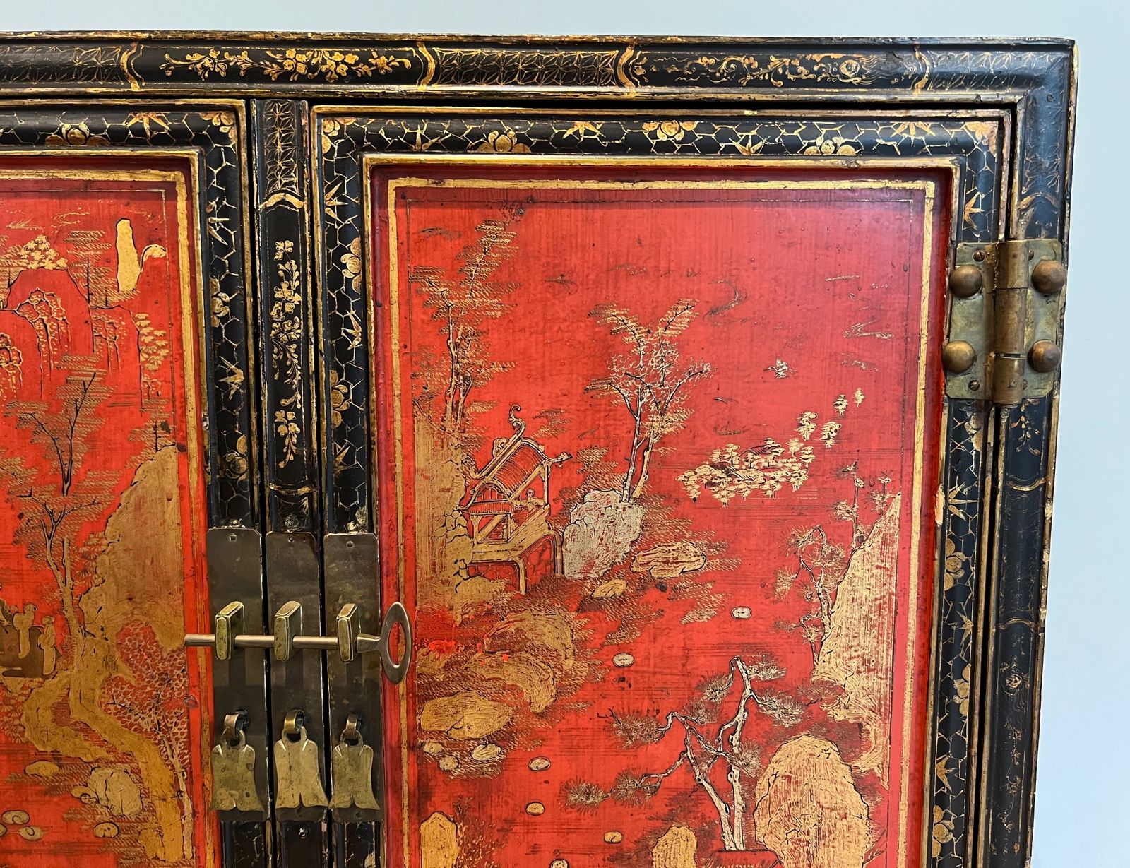 Lacquered Wood Cabinet With Chinese Decors photo vinterior