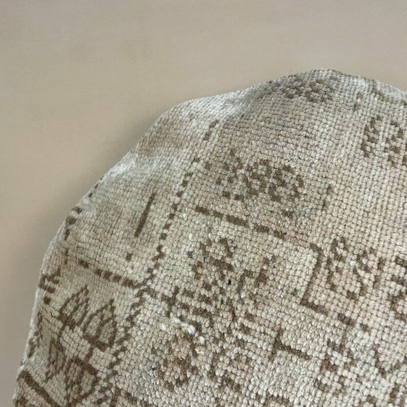 Antique Kilim Circle Cushion Turkishpillow Feather Filled Handwoven Muted Beige photo furniture