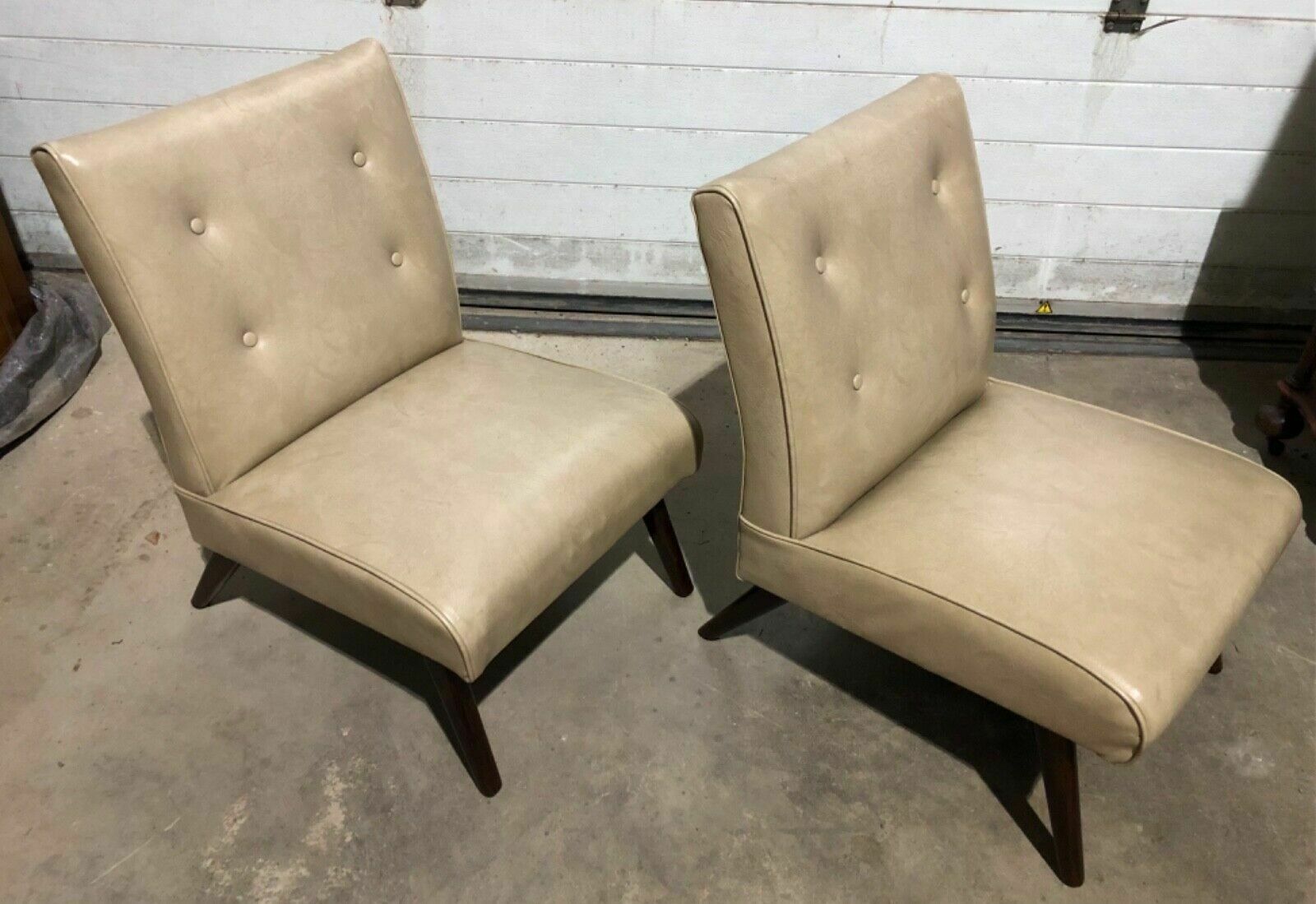 Pair Of Retro Occasional Chairs / Accent Chairs photo vintage