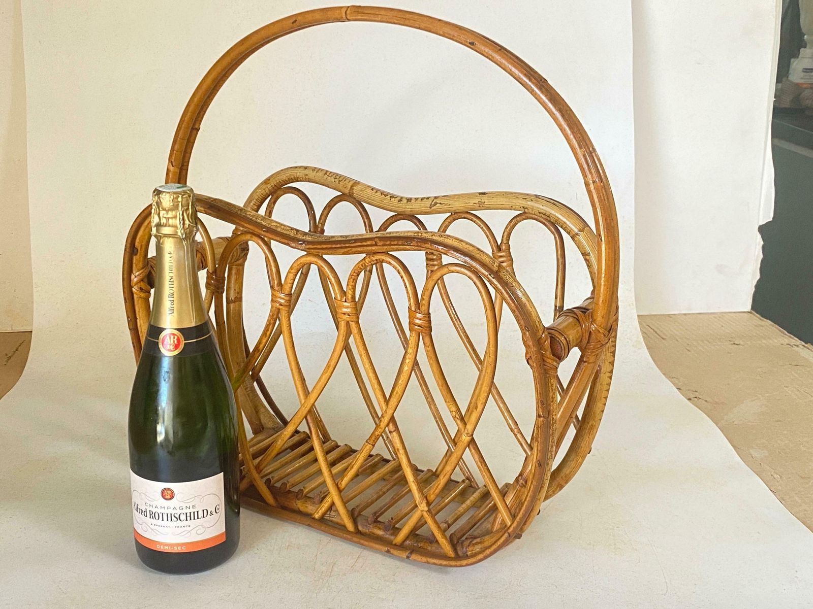 photo furniture 1960s Italian Vintage Mid Century Modern Natural Rattan Wicker Magazine Holder