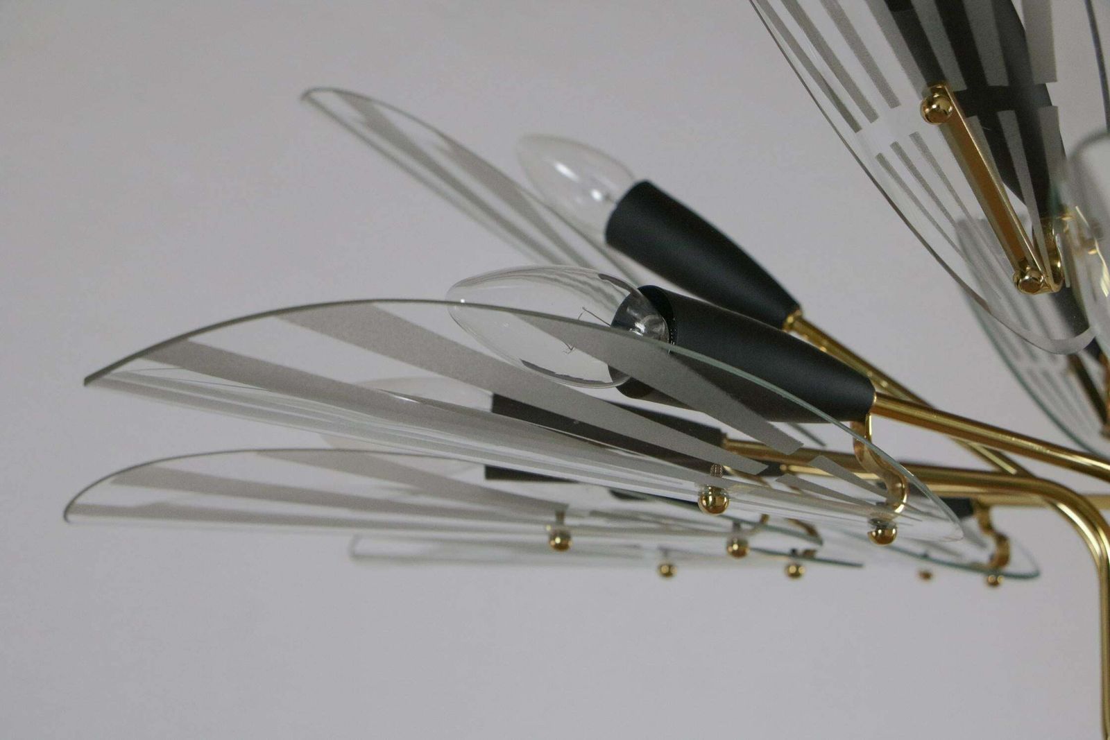 Italian Mid Century Fifteen Ligths Chandelier Fontana Arte Style, 1950 photo buy
