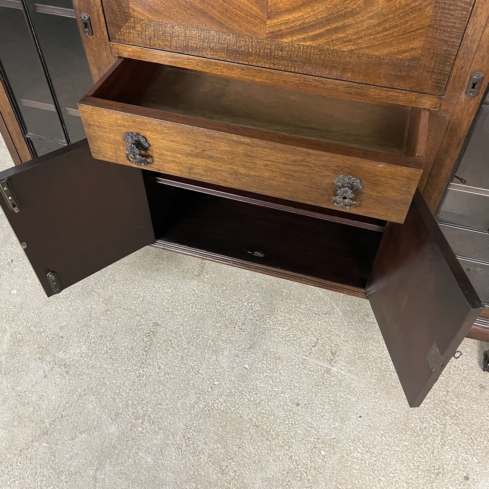 Antique Art Deco Mahogany Bureau With Glazed Cabinets photo 725.0
