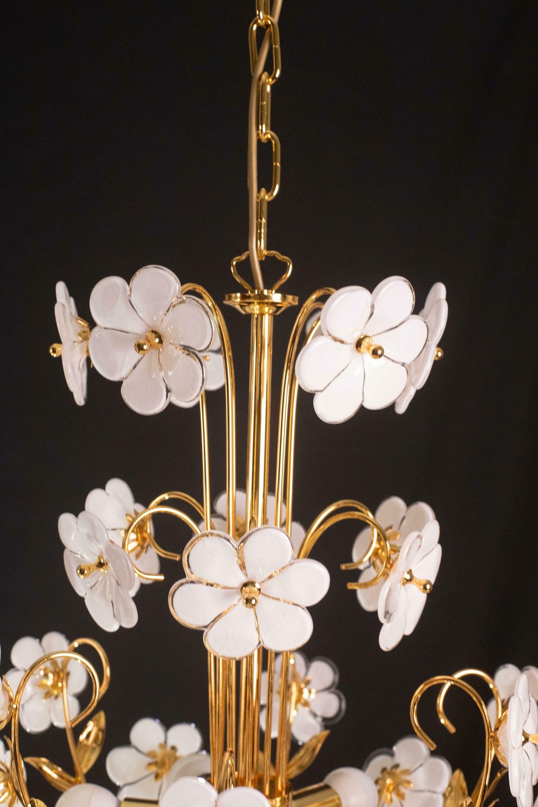 1581.0 Spectacular Murano Chandelier Full Of White Flowers, New Bath Gold, 1980s photo