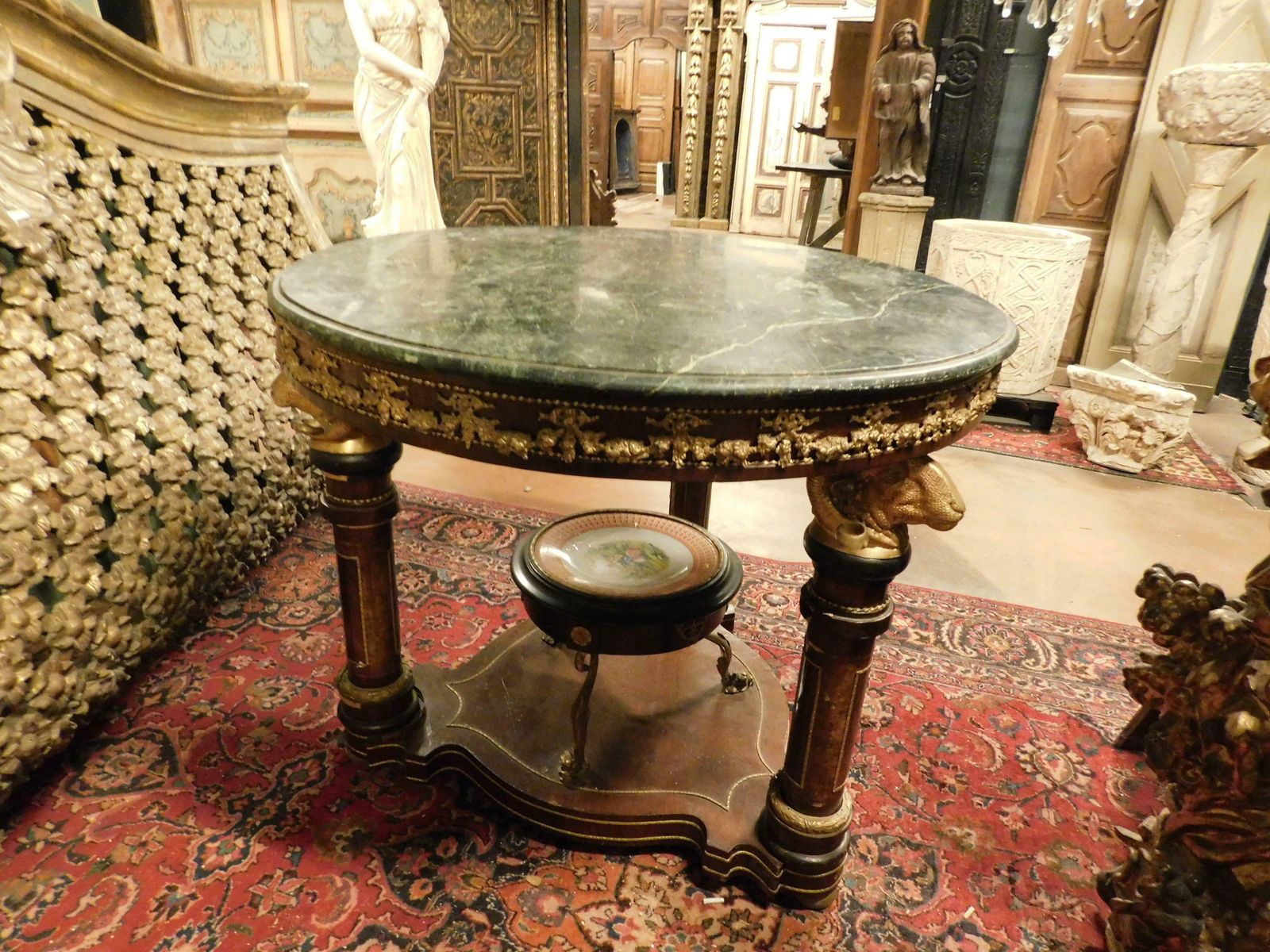 10537.0 Round Table With Pedestal, Chiseled Bronzes, Green Marble Top, 1840 Germany photo