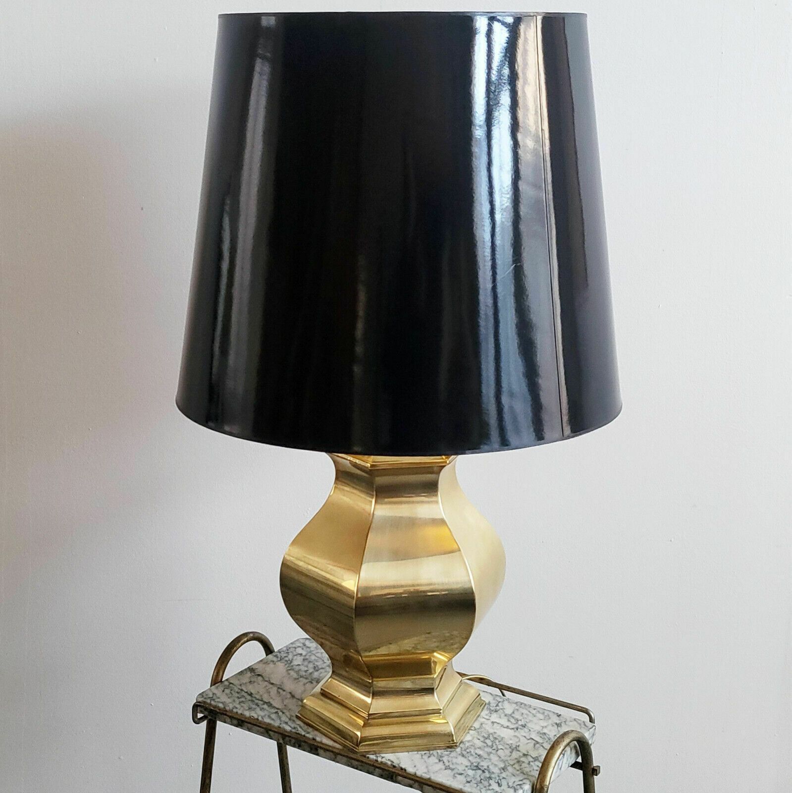 Chic Vintage Table Lamp 1970 In Gold Metal 70s Black & Gold Lampshade 1970s photo furniture