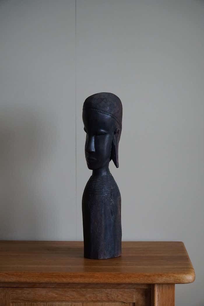 Decorative African Wooden Sculpture, Mid Century, Handcrafted In The 1940 50s photo buy