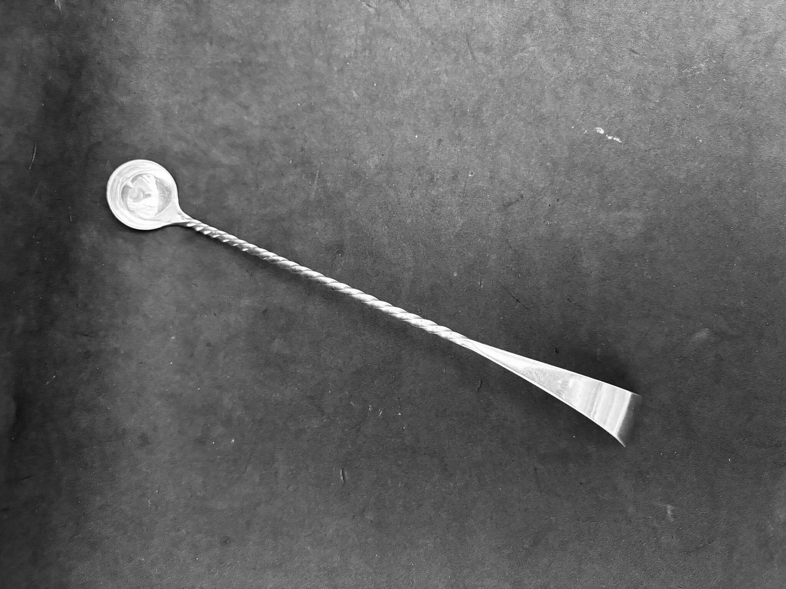 Olijf /Kerssenlepel, Verzilverd, William Hutton & Son, Verzamelobject, Engels Bestek, Jaren 1880, Antiek Bestek, Brits Cadeau photo for sale